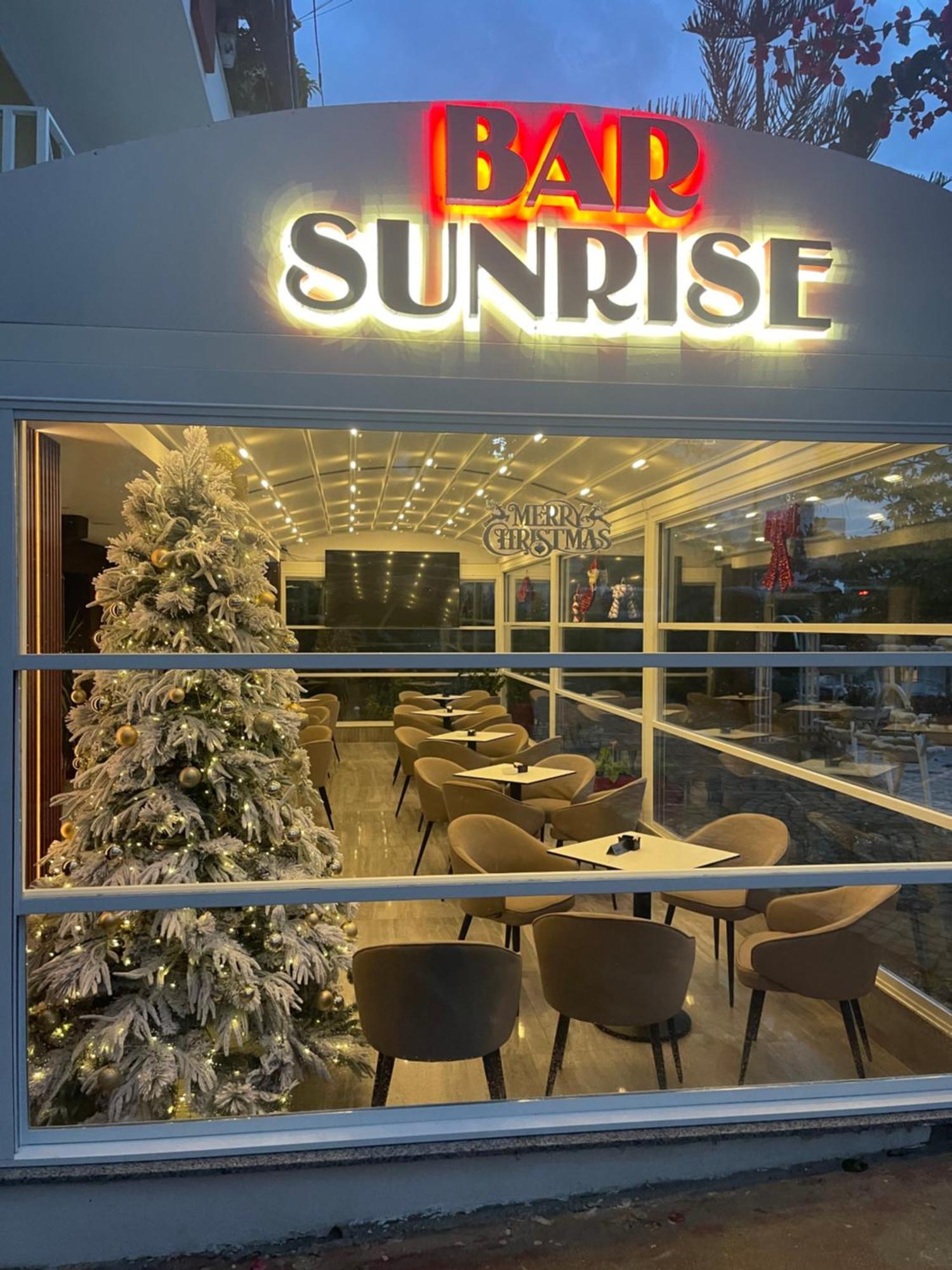 Sunrise Luxury Apartments Sarande Ngoại thất bức ảnh