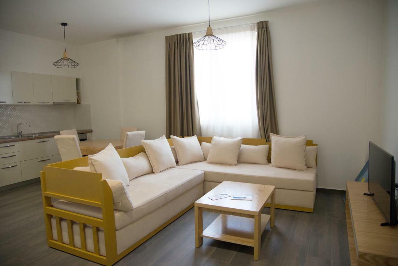 Sunrise Luxury Apartments Sarande Ngoại thất bức ảnh
